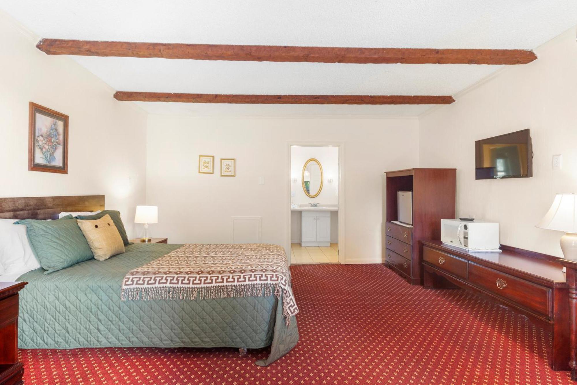 Blue Spruce Inn & Suites Valatie Dış mekan fotoğraf